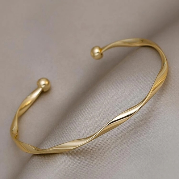 Bracelet - Picture 2 of 4